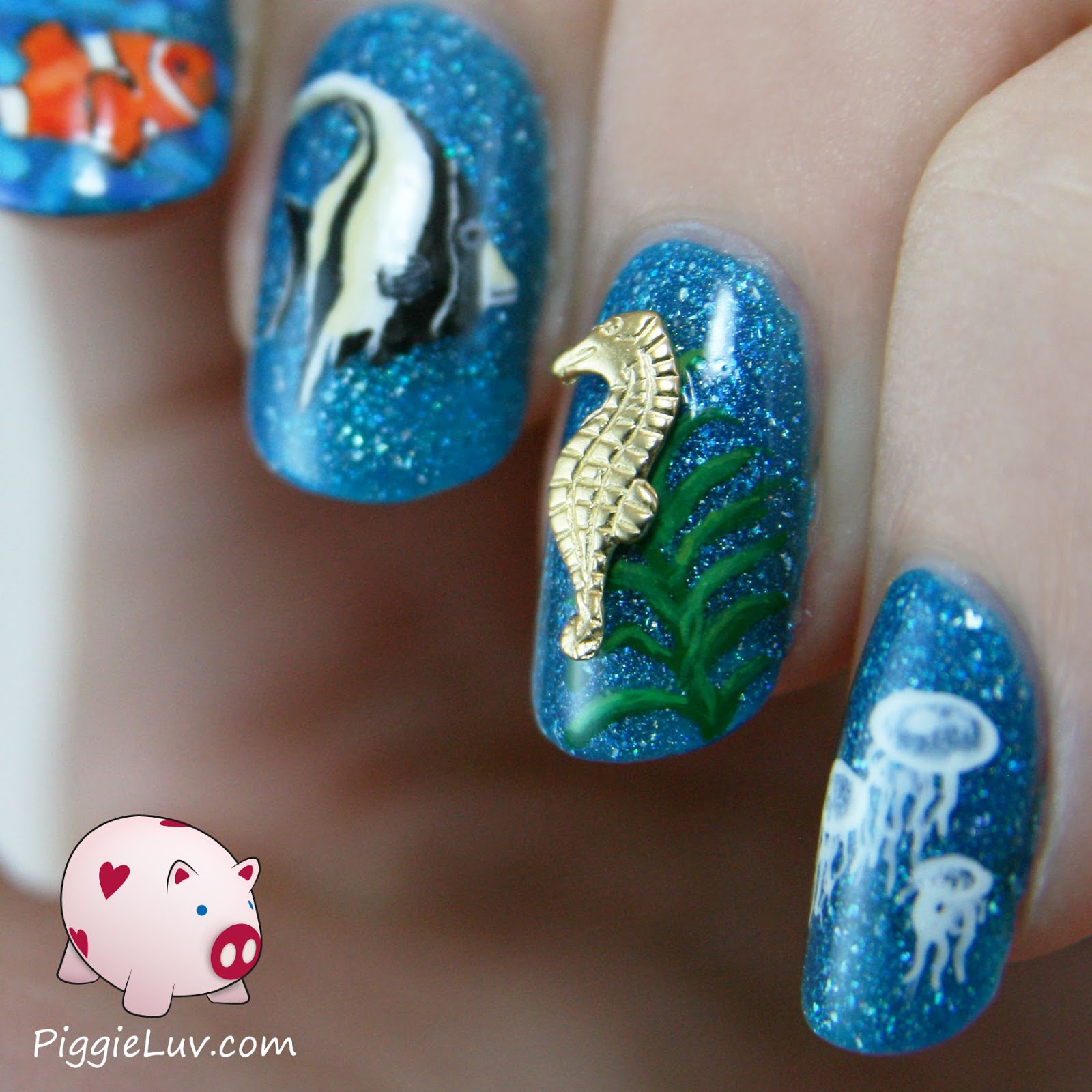 PiggieLuv: Feeeshes! Sea Life Nail Art With Sea Horse Charm - 1600x1600 - jpeg Sea Nail Art Designs